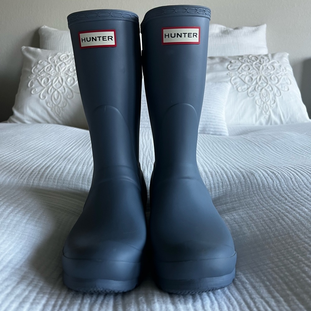 Hunter Short Rain Boots - Never Worn